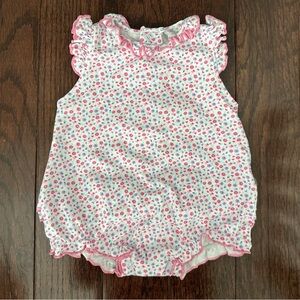 Kissy Kissy Pink Floral bubble